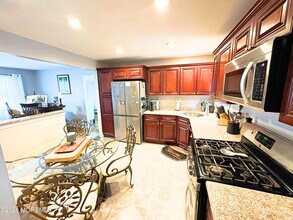 524 Pennsylvania Ave in Brick, NJ - Building Photo - Building Photo