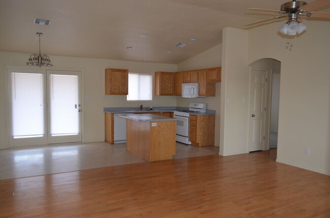 2689 S Pinedale Ave in Yuma, AZ - Building Photo - Building Photo