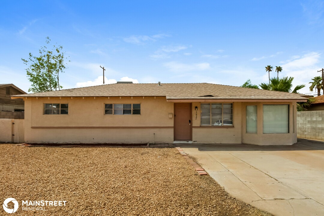 3827 W Osborn Rd in Phoenix, AZ - Building Photo