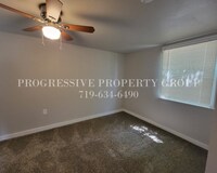 1903 E 12th St photo'