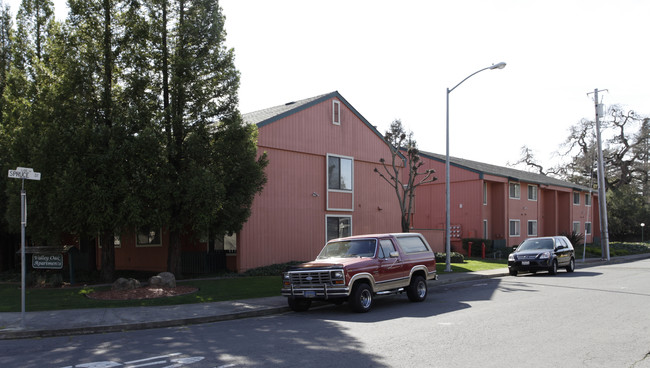 Spruce Street Apartments in Napa, CA - Building Photo - Building Photo