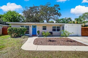 826 5th Ave N, Unit A in Jacksonville Beach, FL - Building Photo