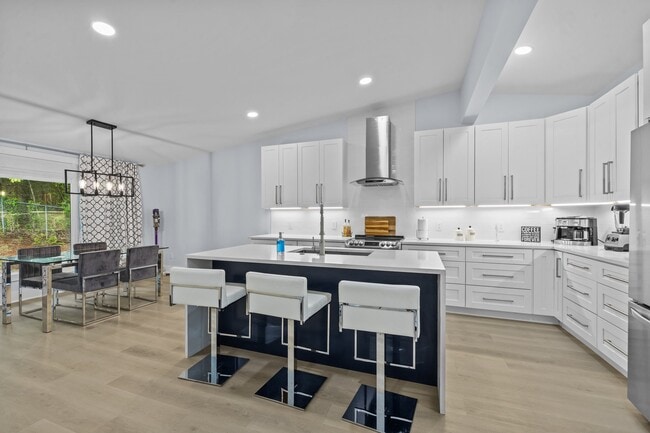 property at 8609 Cedarbrook Dr