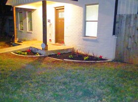 5739 Donnelly Ave in Fort Worth, TX - Building Photo