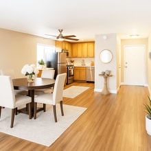 St Moritz Apartments in Concord, CA - Building Photo - Building Photo