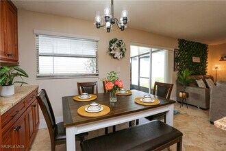 698 107th Ave N in Naples, FL - Building Photo - Building Photo