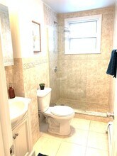 2428 Cambreleng Ave in Bronx, NY - Building Photo - Building Photo