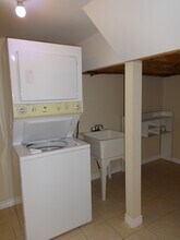 1 Salt Creek Av in Richmond Hill, ON - Building Photo - Building Photo