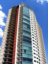 The Manhattan in Dunwoody, GA - Building Photo - Building Photo