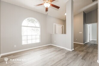 10504 Omega Way in Riverview, FL - Building Photo - Building Photo