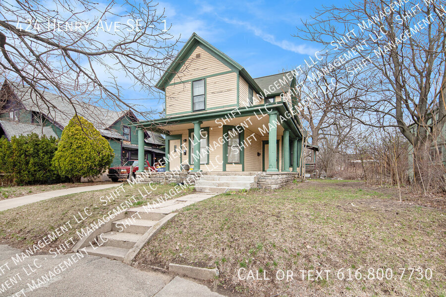 424 Henry Ave SE in Grand Rapids, MI - Building Photo