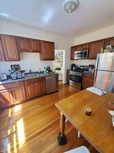 183 Columbia St-Unit -Apt 202 in Cambridge, MA - Building Photo - Building Photo