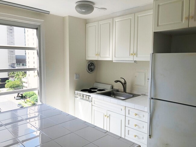 property at 445 Kaiolu St