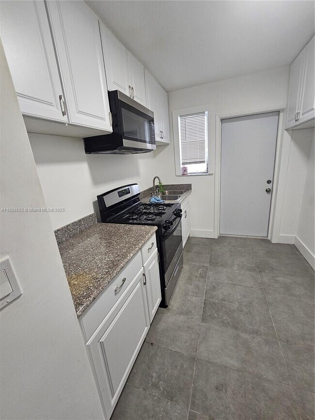 property at 7825 Crespi Blvd