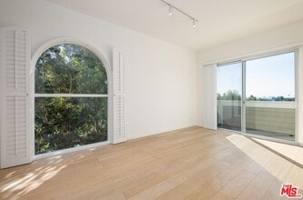 1653 Micheltorena St in Los Angeles, CA - Building Photo - Building Photo