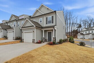 17 Saltford Ln in Greensboro, NC - Building Photo - Building Photo