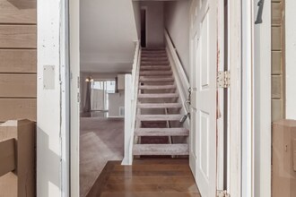 5041 Stoneybrook Blvd in Hilliard, OH - Building Photo - Building Photo