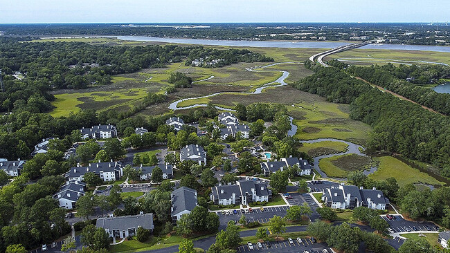 Middleton Cove in Charleston, SC - Building Photo - Building Photo