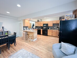 5335 N California Ave in Chicago, IL - Building Photo - Building Photo