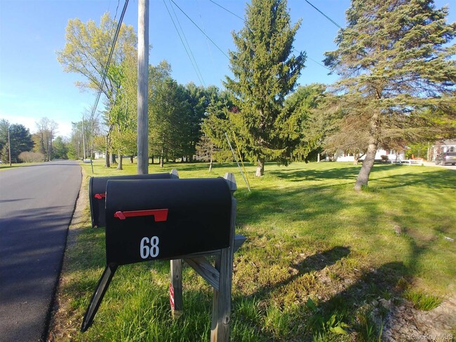 property at 68 N Cross Rd