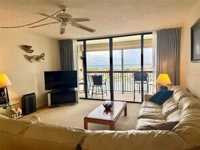 9525 Blind Pass Rd in St Pete Beach, FL - Building Photo - Building Photo