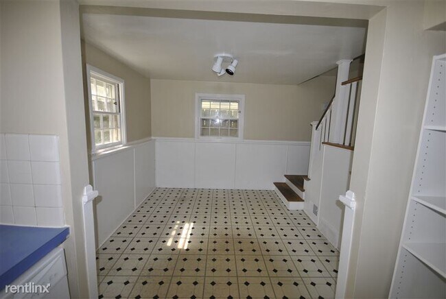 830 Sylvan Ave in Ann Arbor, MI - Building Photo - Building Photo