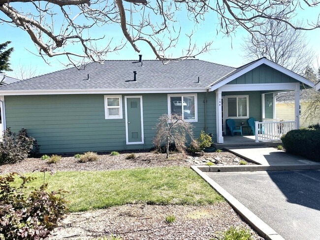 property at 164 Highlands Ct