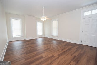 31 St Clair St in Newnan, GA - Building Photo - Building Photo