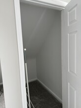 15 Lewis St, Unit 2 in Bloomfield, NJ - Foto de edificio - Building Photo