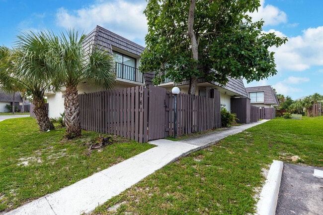 property at 1761 N Congress Ave