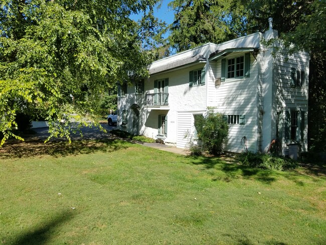 property at 1903 Old Court Rd