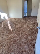 121 Parkview Dr in Ridgecrest, CA - Building Photo - Building Photo