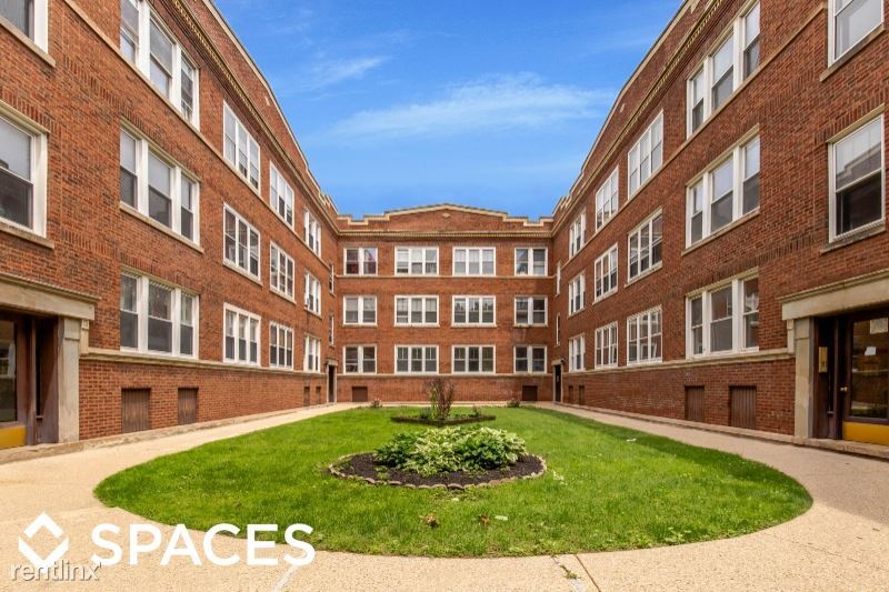 2104 W Birchwood Ave in Chicago, IL - Foto de edificio