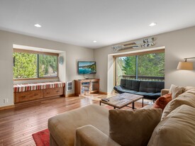 420 Shirley Canyon Rd, Unit 420 Shirley Canyon Rd #34 in Tahoe City, CA - Building Photo