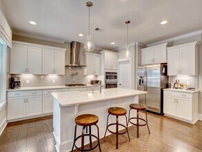 7120 Maple Leaf Dr in Wilmington, NC - Building Photo - Building Photo