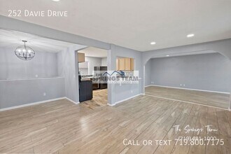 252 Davie Dr in Colorado Springs, CO - Building Photo - Building Photo