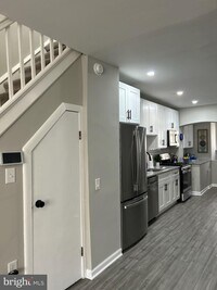 2549 Shields St photo'