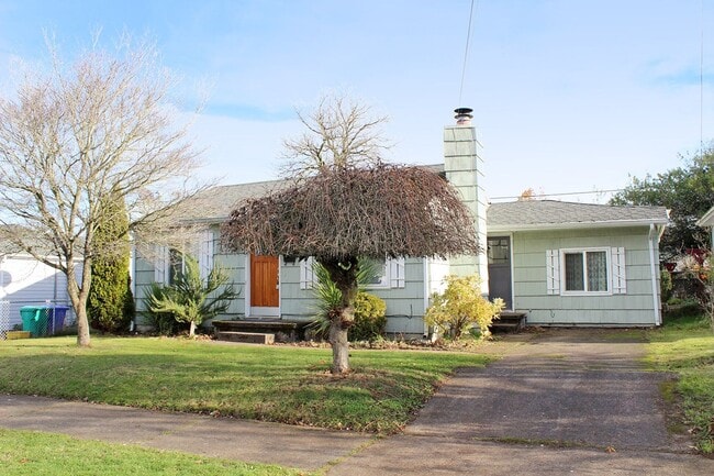 4926 NE 77th Ave in Portland, OR - Building Photo - Building Photo