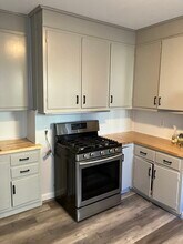 343 Beacon St, Unit #2 in Somerville, MA - Building Photo - Building Photo