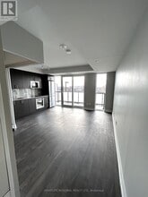 2550-2550 Simcoe St N in Oshawa, ON - Building Photo - Building Photo