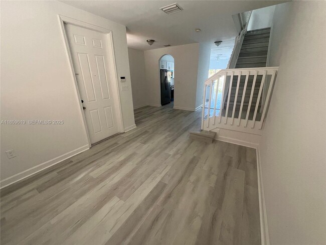 property at 1655 NE 33rd Rd