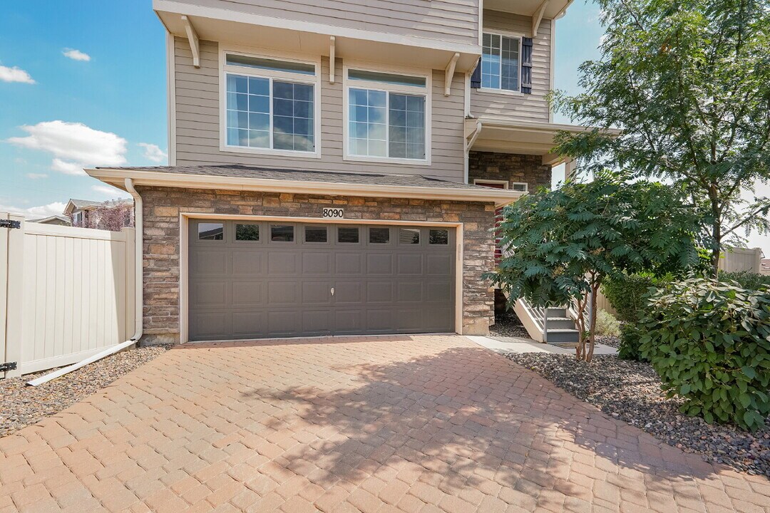 8090 E 128th Pl in Thornton, CO - Building Photo
