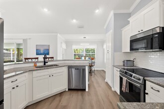 5 Point Pleasant Dr in Palm Coast, FL - Building Photo - Building Photo