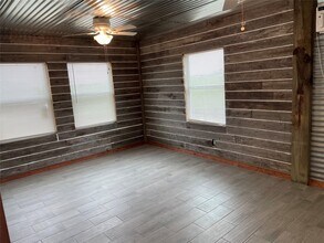 544 Marlin Dr in Bay City, TX - Building Photo - Building Photo