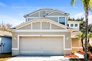 710 Cristelle Jean Dr in Ruskin, FL - Building Photo