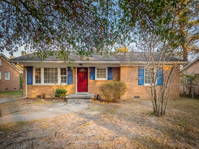 property at 910 S Ott Rd