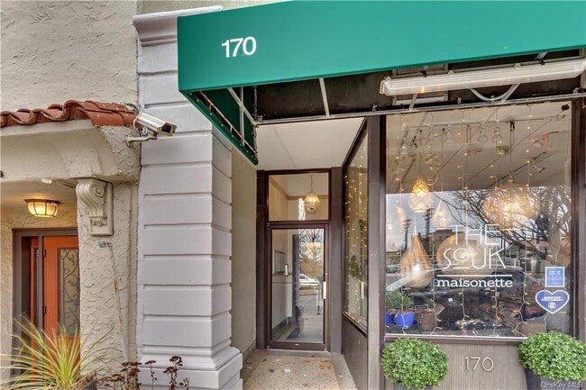 property at 168-170 Myrtle Blvd