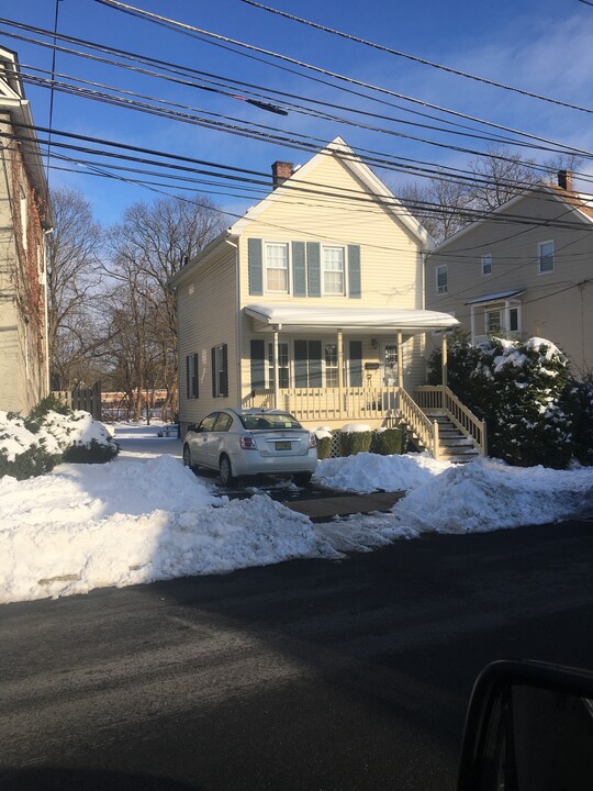 22 Cook Ave in Madison, NJ - Building Photo