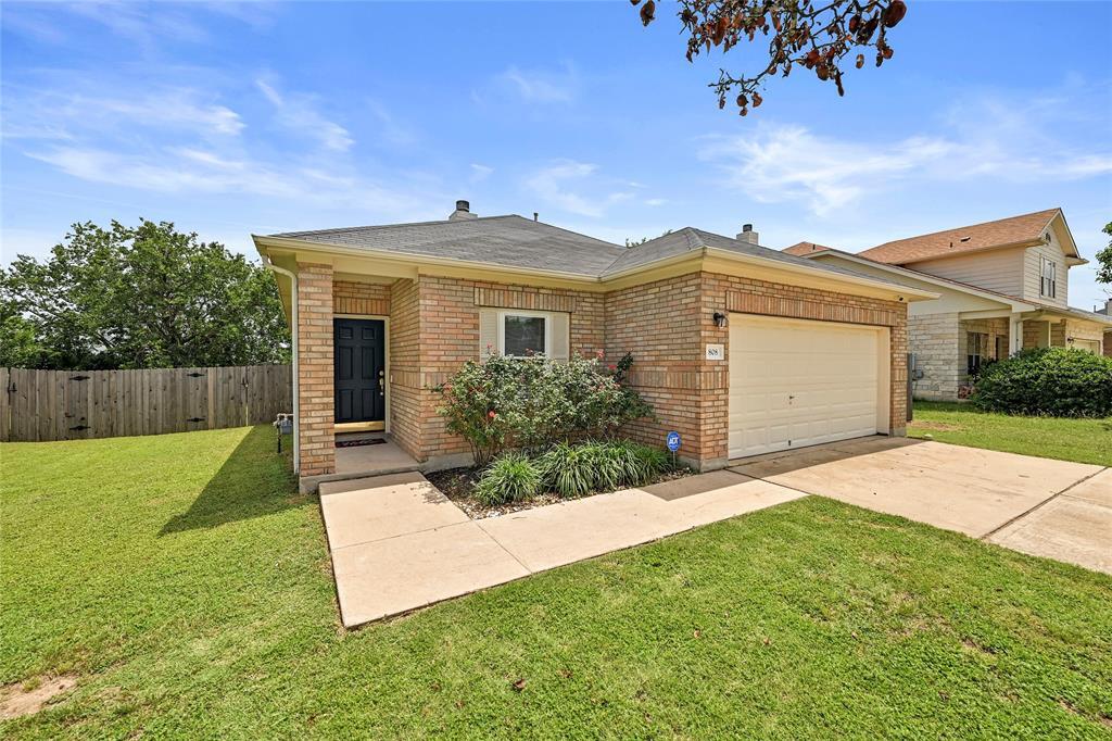 808 N Creek Blvd in Leander, TX - Building Photo