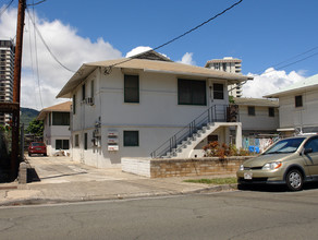 2228 Fern St in Honolulu, HI - Building Photo - Building Photo